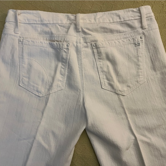 Joe’s Jeans White Bootcut Denim - Picture 5 of 8